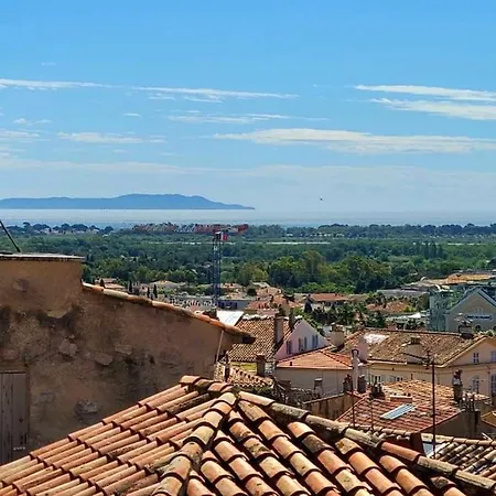 Lägenhet Levant Des Templiers, 2 Chambres, Vue Mer, Centre Historique